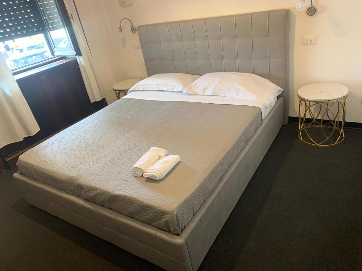 Lungotevere Collection Suite Рим Екстериор снимка